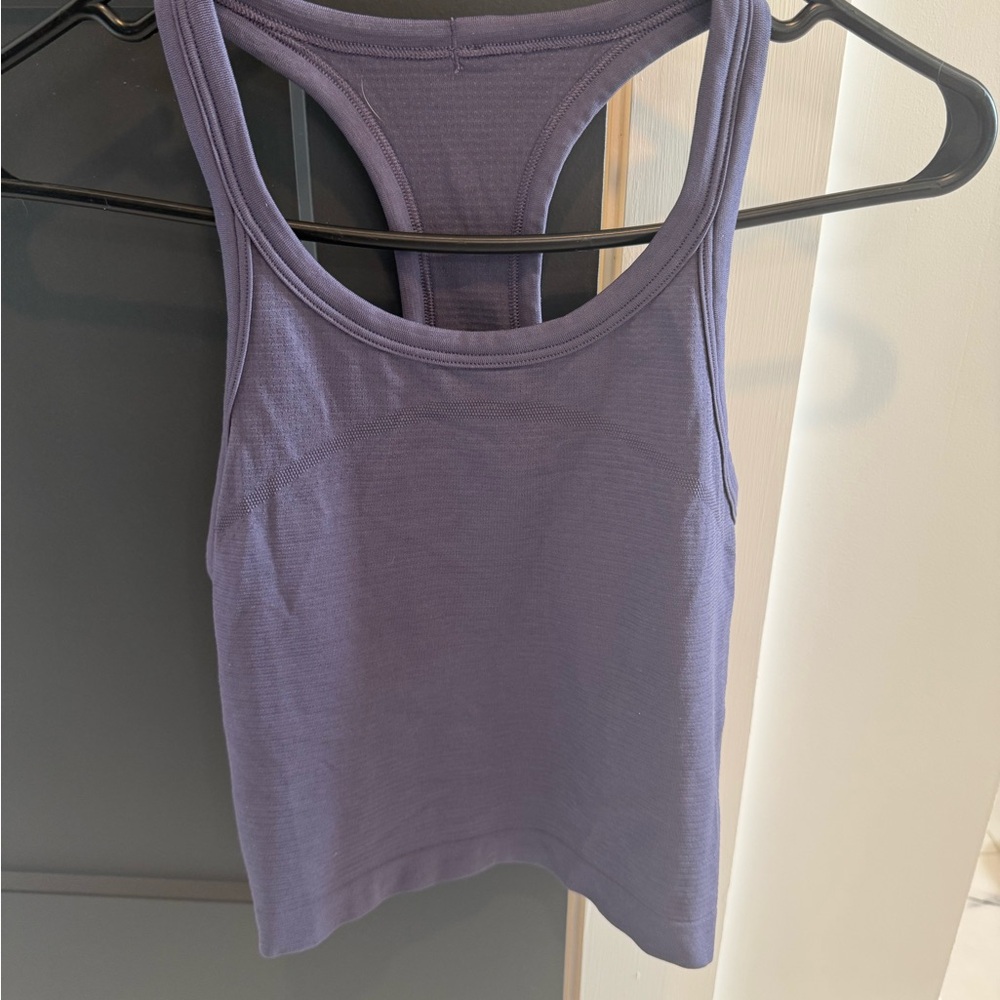 Lululemon swiftly crop tank size 6